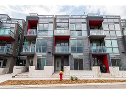 C216-5260 Dundas Street  Burlington, ON L7L 0J7