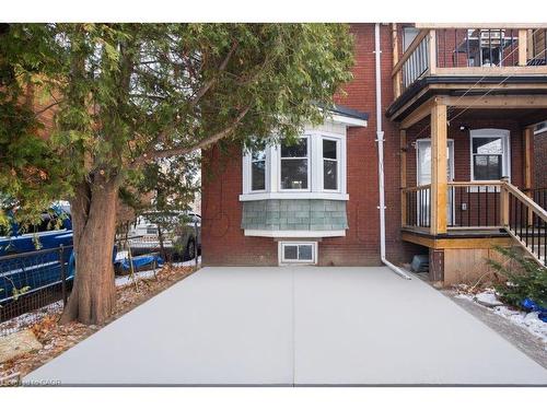 1-22 Prospect Street S, Hamilton, ON - Outdoor