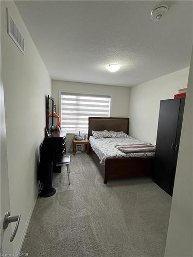 4 Faith Street, Cambridge, ON - Indoor Photo Showing Bedroom