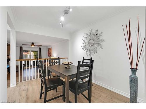 4208 Stonemason Crescent, Mississauga, ON - Indoor Photo Showing Dining Room