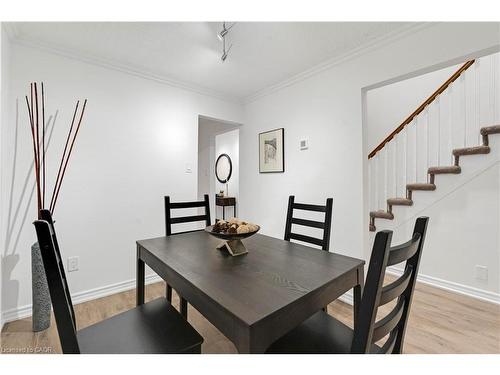 4208 Stonemason Crescent, Mississauga, ON - Indoor Photo Showing Dining Room