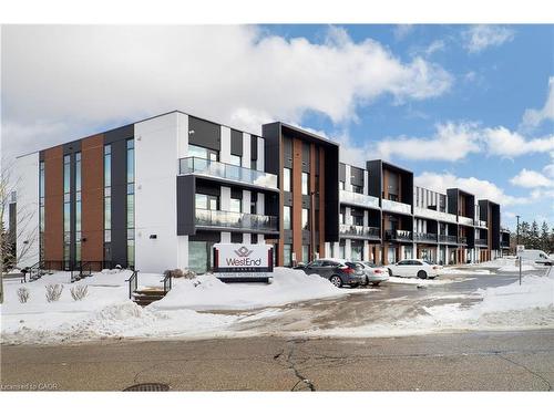 214-5 Wake Robin Drive, Waterloo, ON - Outdoor With Balcony With Facade