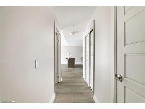 214-5 Wake Robin Drive, Kitchener, ON - Indoor Photo Showing Other Room