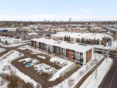 214-5 Wake Robin Drive, Kitchener, ON - Outdoor With View