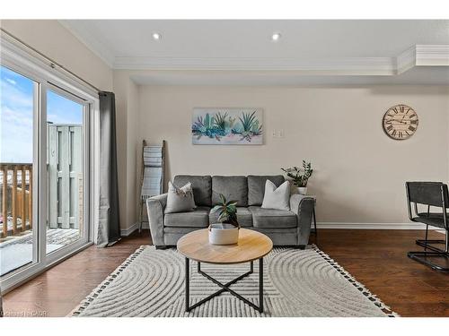 23 Edenrock Drive, Stoney Creek, ON - Indoor Photo Showing Living Room