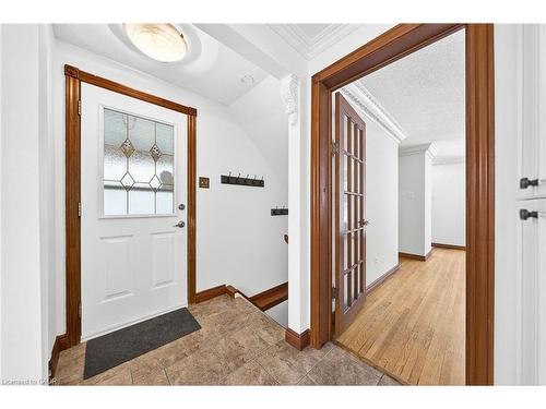 614 Elgin Street N, Cambridge, ON - Indoor Photo Showing Other Room