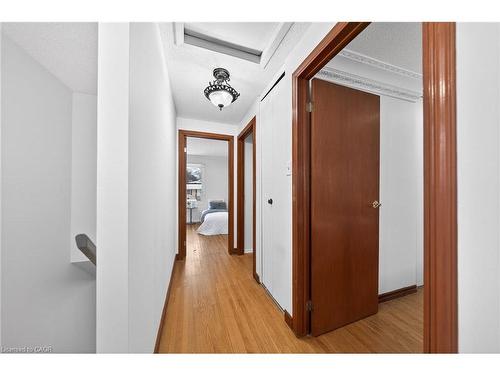 614 Elgin Street N, Cambridge, ON - Indoor Photo Showing Other Room