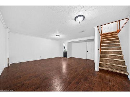 614 Elgin Street N, Cambridge, ON - Indoor Photo Showing Other Room