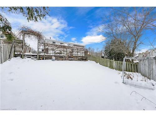 614 Elgin Street N, Cambridge, ON - Outdoor