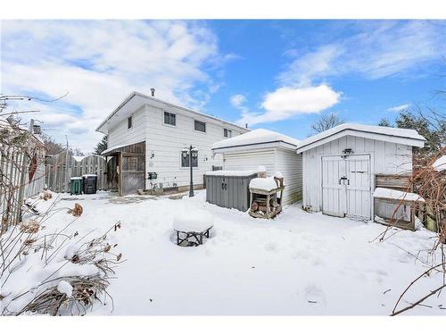 614 Elgin Street N, Cambridge, ON - Outdoor With Exterior