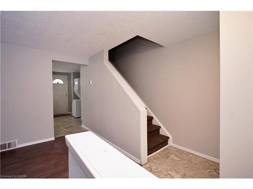 A-30 Amos Avenue, Waterloo, ON - Indoor Photo Showing Other Room