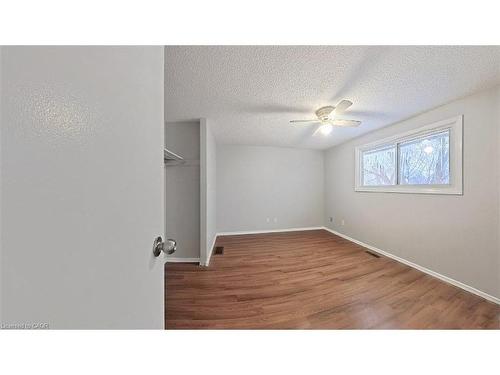 A-30 Amos Avenue, Waterloo, ON - Indoor Photo Showing Other Room