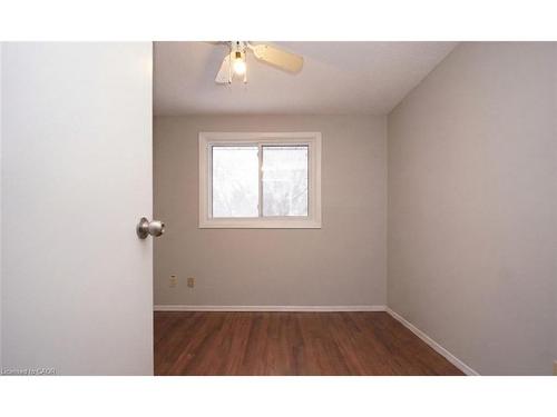 A-30 Amos Avenue, Waterloo, ON - Indoor Photo Showing Other Room