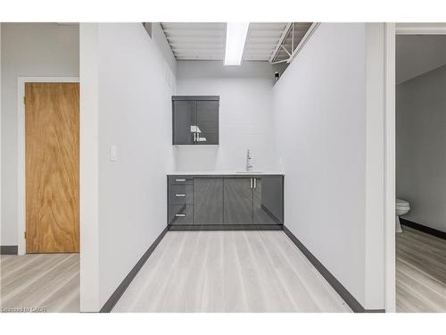 8 Upper-1033 Pattullo Avenue, Woodstock, ON 