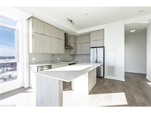 2408-55 Duke Street W, Kitchener, ON - Indoor Photo Showing Kitchen With Upgraded Kitchen