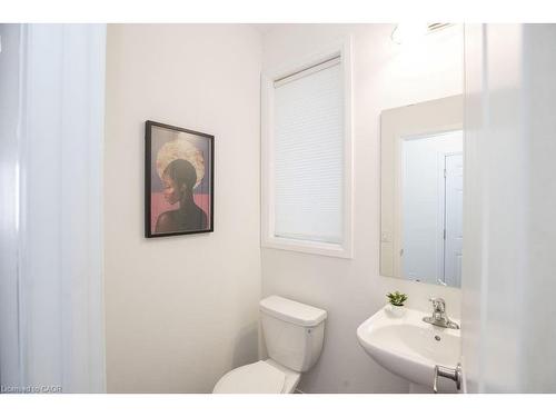 66 Freedom Crescent, Mount Hope, ON - Indoor Photo Showing Bathroom