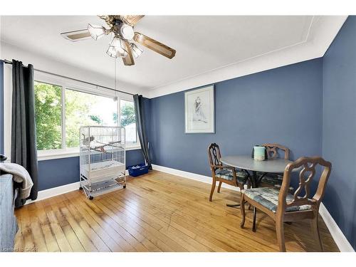 226 Carluke Road E, Ancaster, ON - Indoor Photo Showing Dining Room