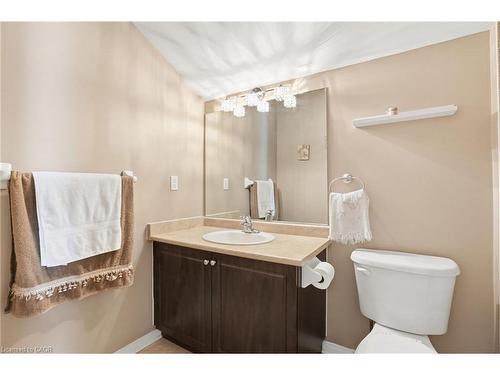 23 Mathews Court, Brantford, ON - Indoor Photo Showing Bathroom