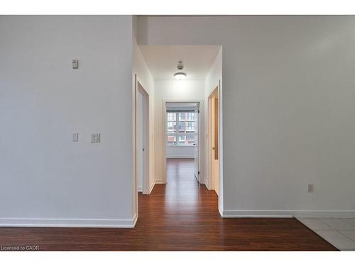 417-5020 Corporate Drive, Burlington, ON - Indoor Photo Showing Other Room