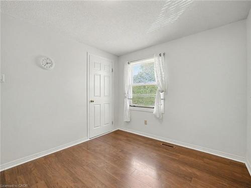 635 Rexford Drive, Hamilton, ON - Indoor Photo Showing Other Room