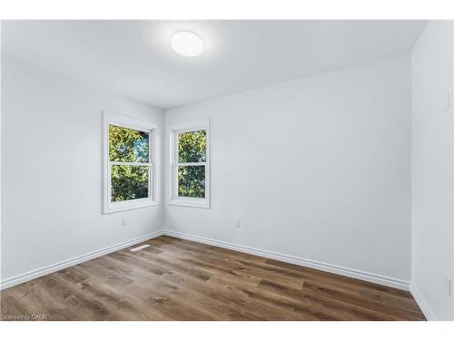 387 Weir Street N, Hamilton, ON - Indoor Photo Showing Other Room