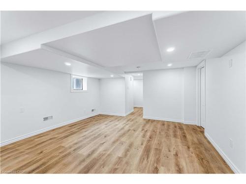 387 Weir Street N, Hamilton, ON - Indoor