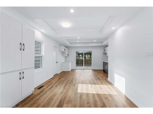 387 Weir Street N, Hamilton, ON - Indoor