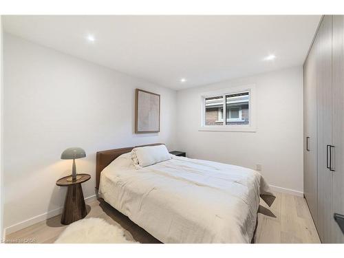 146 Kenora Avenue, Hamilton, ON - Indoor Photo Showing Bedroom