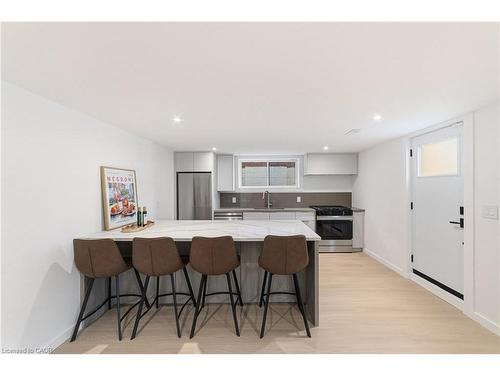 146 Kenora Avenue, Hamilton, ON - Indoor