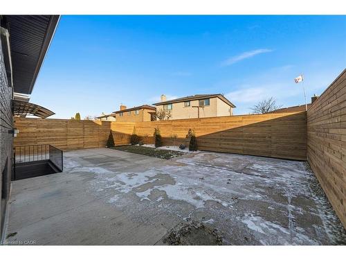 146 Kenora Avenue, Hamilton, ON - Outdoor