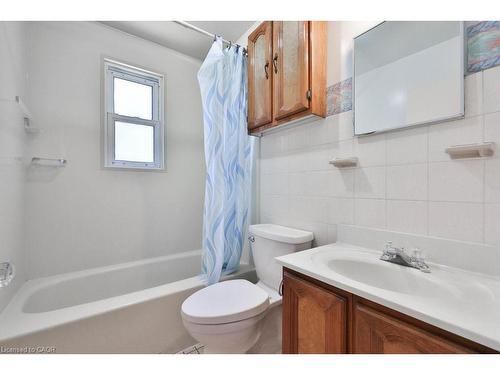 72 Oriole Avenue, Mississauga, ON - Indoor Photo Showing Bathroom