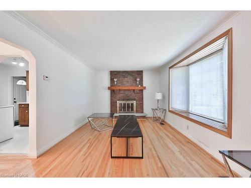72 Oriole Avenue, Mississauga, ON - Indoor Photo Showing Living Room With Fireplace
