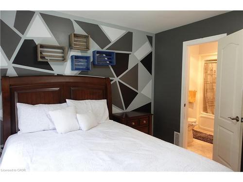 230 South Water Street, Mount Forest, ON - Indoor Photo Showing Bedroom