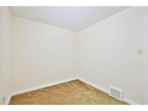 68 Oriole Avenue, Mississauga, ON - Indoor Photo Showing Other Room