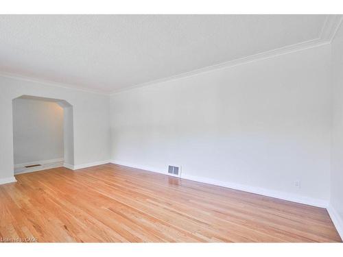 68 Oriole Avenue, Mississauga, ON - Indoor Photo Showing Other Room