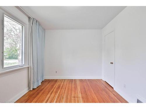 68 Oriole Avenue, Mississauga, ON - Indoor Photo Showing Other Room