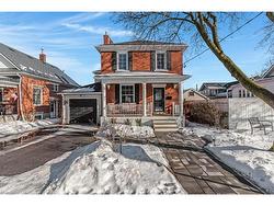 61 Barrie Street  Cambridge, ON N1S 3A8