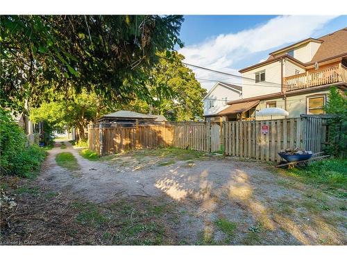 202 Prospect Street S, Hamilton, ON - Outdoor