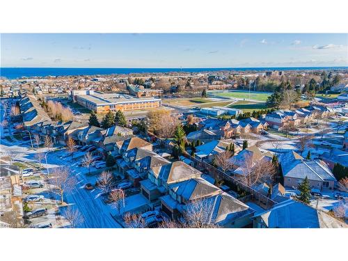 95 Hemlock Way, Grimsby, ON - Outdoor With View