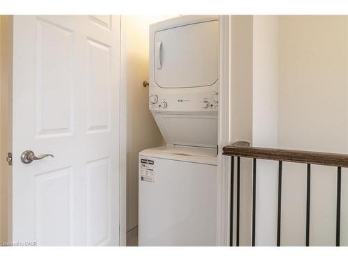 3092 Michelangelo Road, Burlington, ON - Indoor Photo Showing Laundry Room
