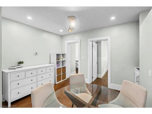 18 Park Row N, Hamilton, ON - Indoor