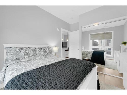 216-470 Gordon Krantz Avenue, Milton, ON - Indoor Photo Showing Bedroom