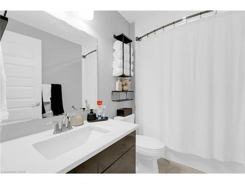 216-470 Gordon Krantz Avenue, Milton, ON - Indoor Photo Showing Bathroom