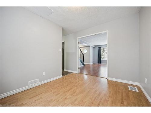 291 Patricia Avenue, Kitchener, ON - Indoor Photo Showing Other Room