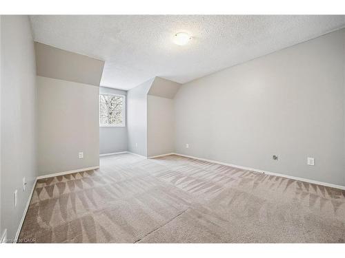291 Patricia Avenue, Kitchener, ON - Indoor Photo Showing Other Room