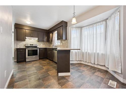 291 Patricia Avenue, Kitchener, ON - Indoor Photo Showing Kitchen With Upgraded Kitchen