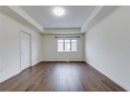 3130 Goodyear Road, Burlington, ON - Indoor Photo Showing Other Room