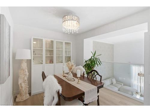 65-11 Harrisford Street, Hamilton, ON - Indoor Photo Showing Dining Room