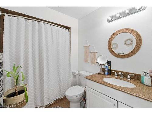 65-11 Harrisford Street, Hamilton, ON - Indoor Photo Showing Bathroom