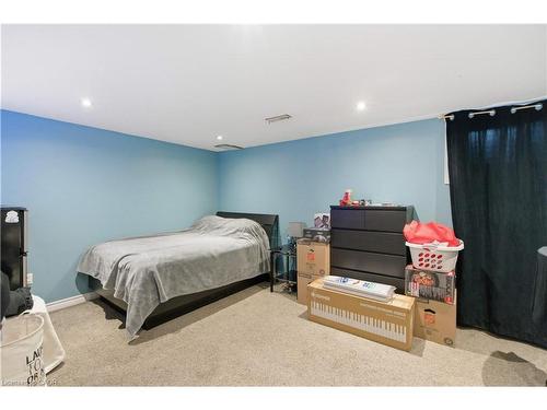 65-11 Harrisford Street, Hamilton, ON - Indoor Photo Showing Bedroom